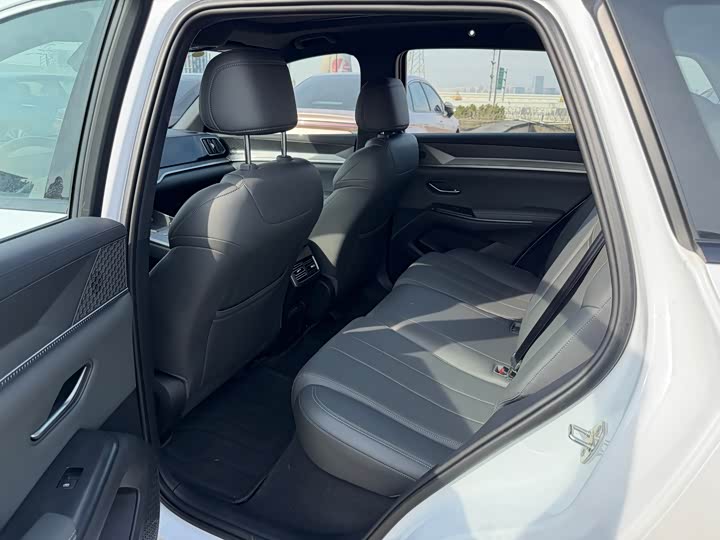 Фото 8 - BYD Song Pro Hybrid