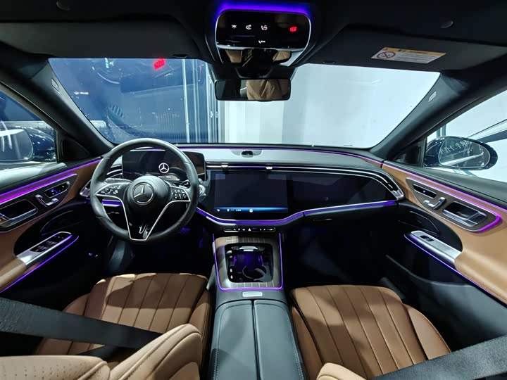 Фото 9 - Mercedes-Benz E-Class Hybrid