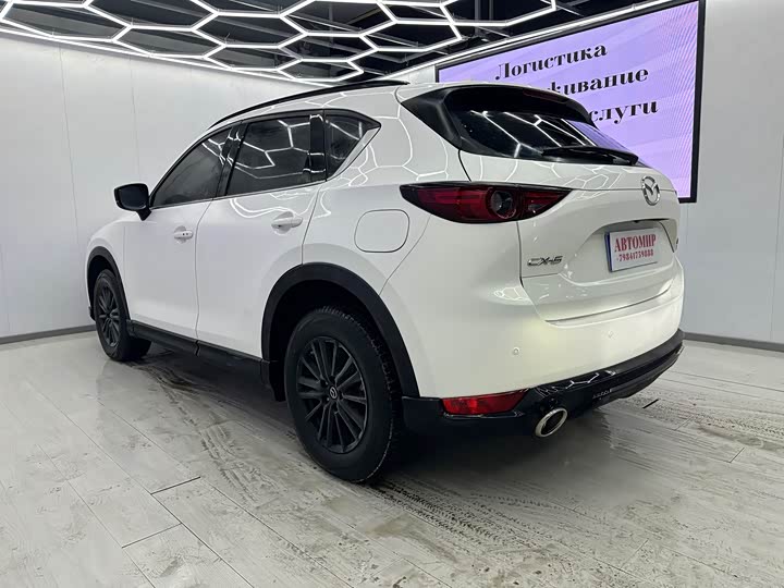 Фото 8 - Mazda CX-5