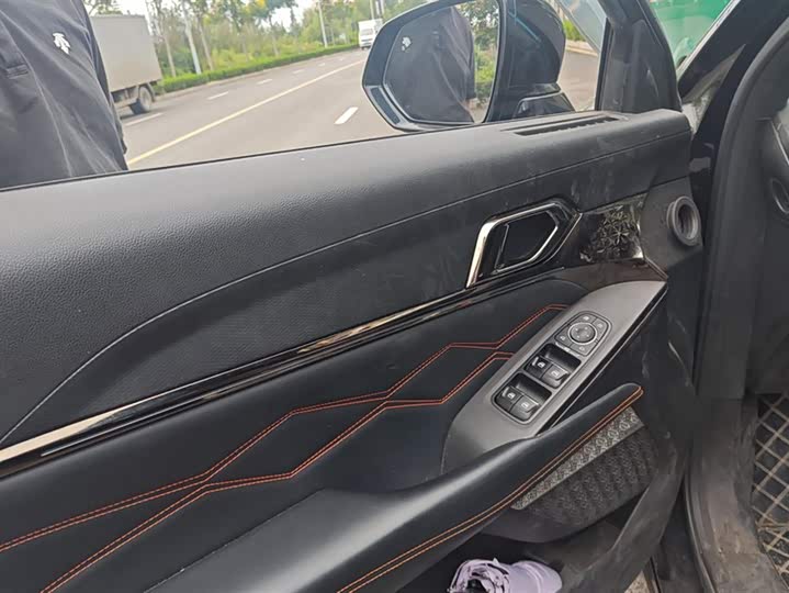 Фото 7 - Haval F7 (Monster)