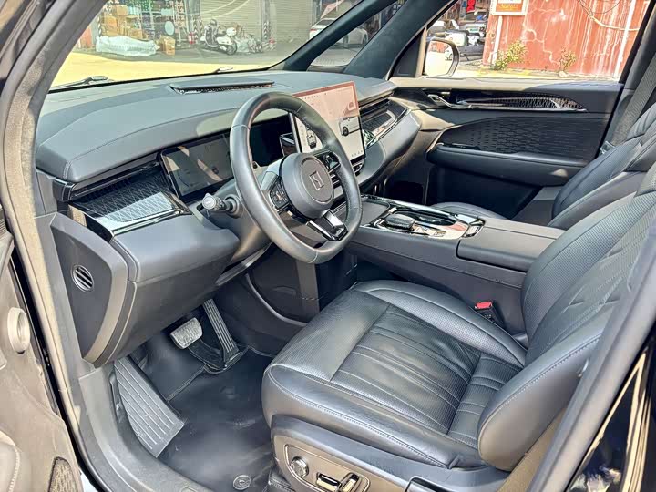 Фото 8 - Zeekr 009