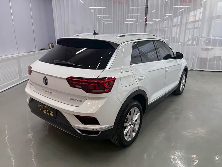 Фото 6 - Volkswagen T-Roc