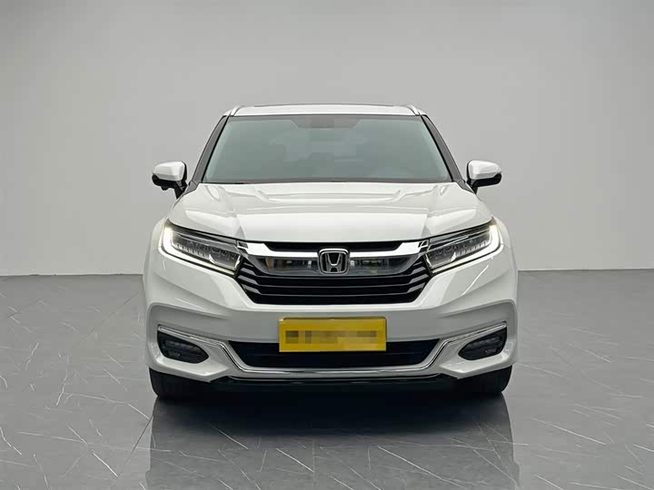 Фото 2 - Honda Avancier