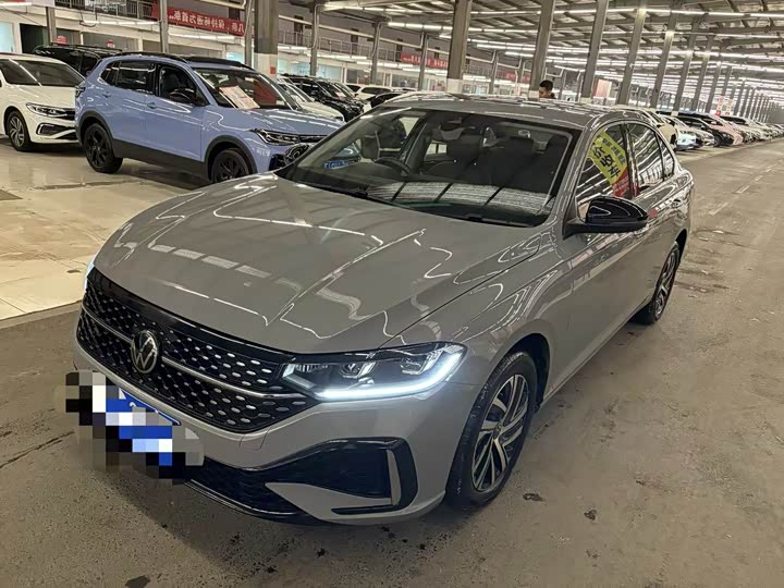 Фото 1 - Volkswagen Lavida