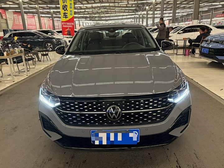 Фото 2 - Volkswagen Lavida