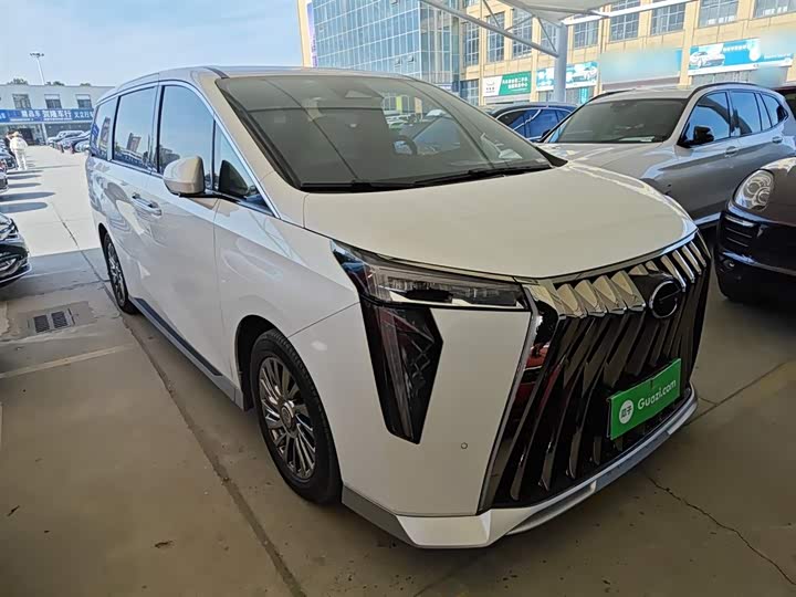 Фото 4 - GAC Trumpchi M8