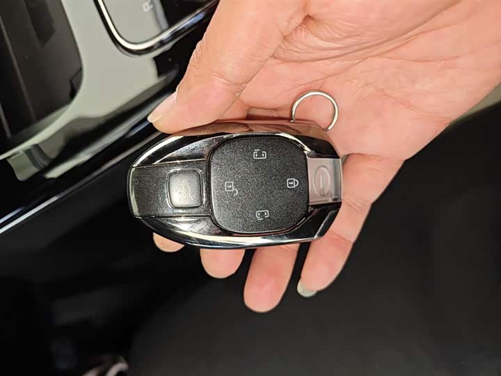 Фото 9 - GAC Trumpchi M8