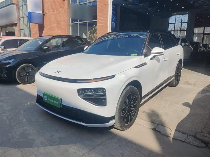 Фото 2 - XPeng G9