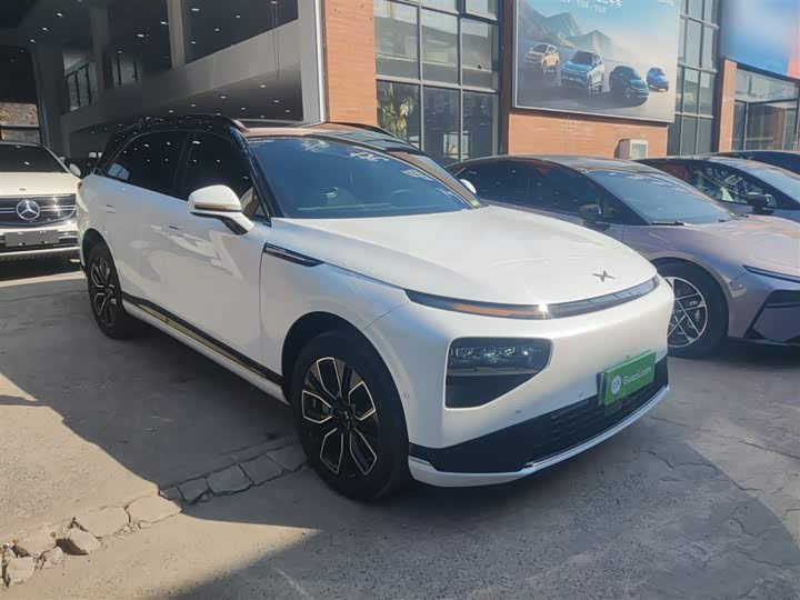 Фото 4 - XPeng G9