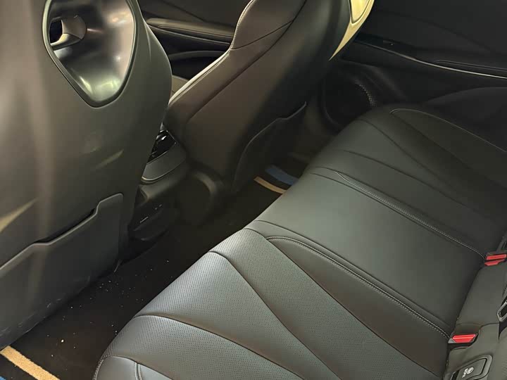 Фото 4 - BYD Seal