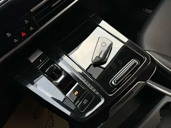 Фото 4 - Volkswagen Talagon