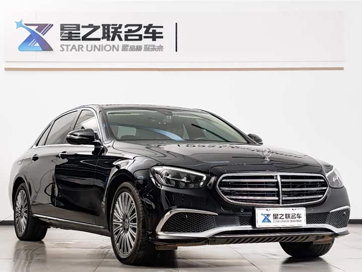 Фото 5 - Mercedes-Benz E-Class