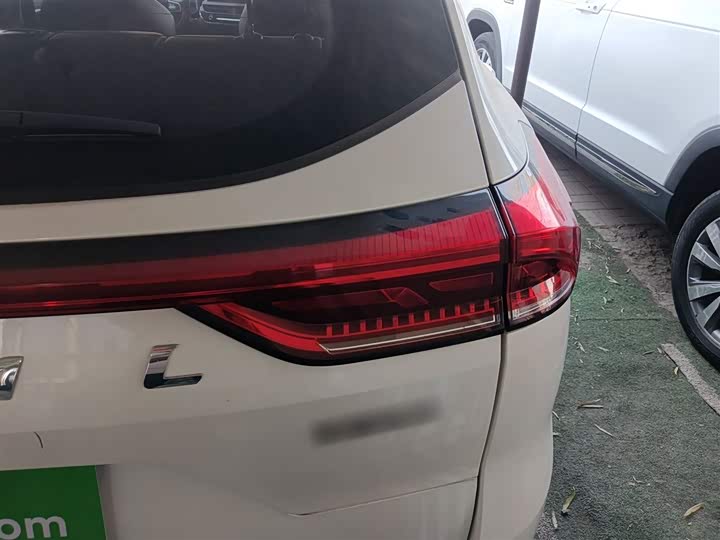 Фото 8 - Haval H6