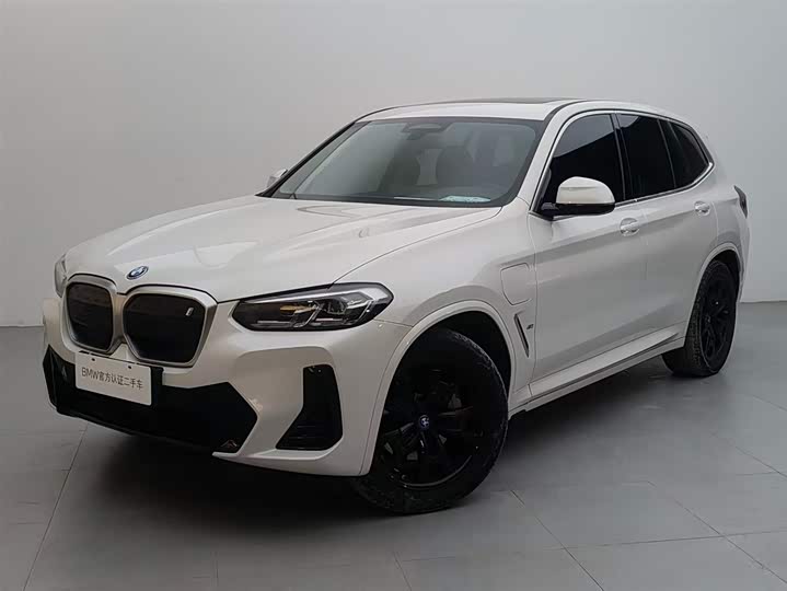 Фото 1 - BMW iX3