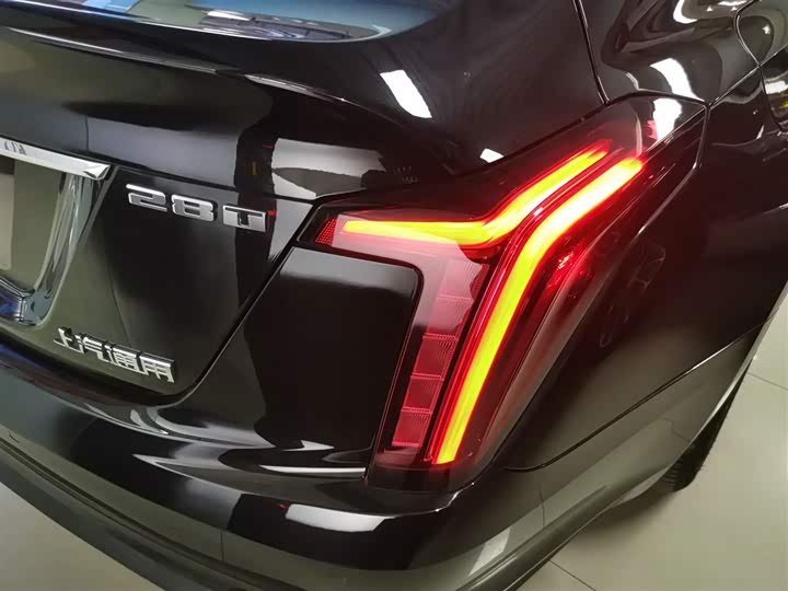 Фото 7 - Cadillac CT5