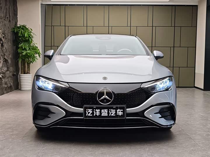 Фото 2 - Mercedes-Benz EQE
