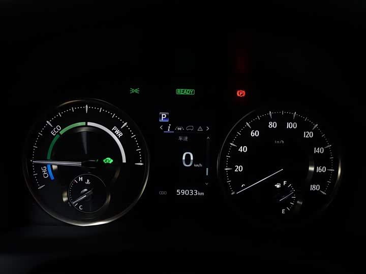 Фото 8 - Lexus LM