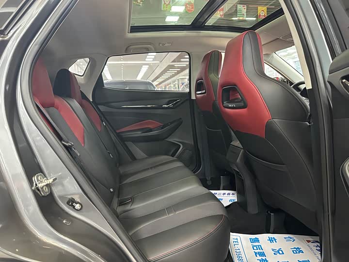 Фото 9 - Changan Oshan X5