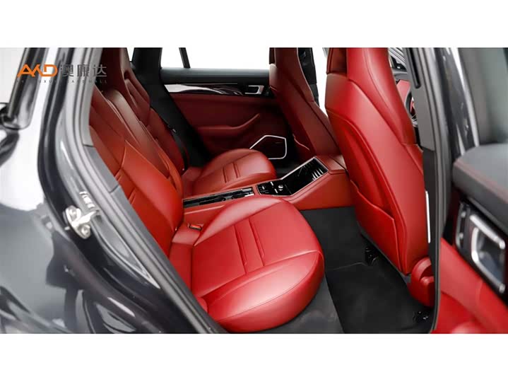 Фото 8 - Porsche Panamera