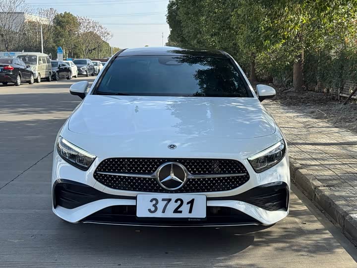 Фото 2 - Mercedes-Benz A-Class