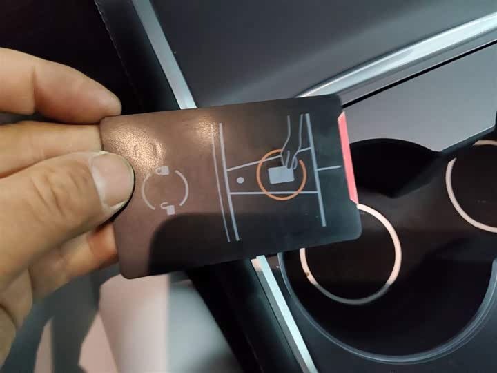 Фото 9 - Tesla Model Y