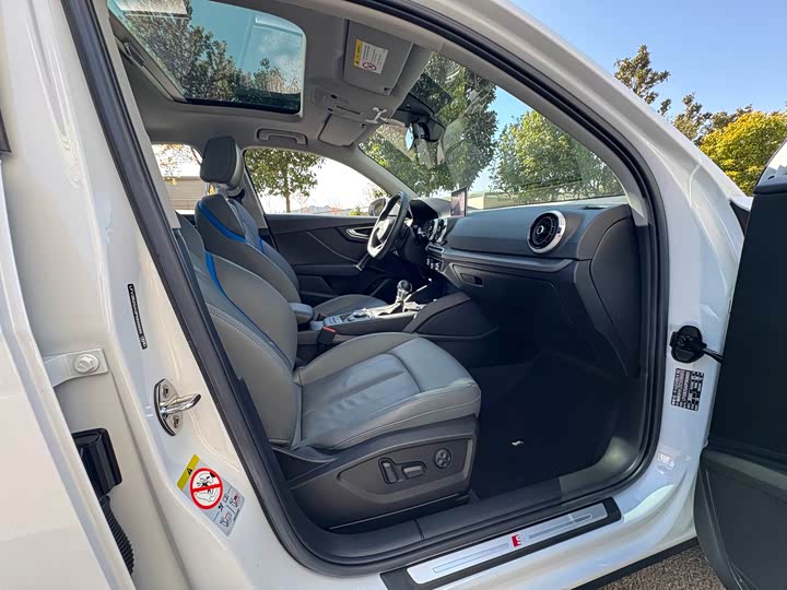 Фото 8 - Audi Q2L