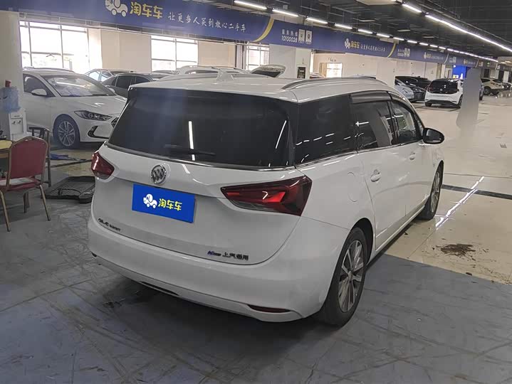 Фото 3 - Buick GL6