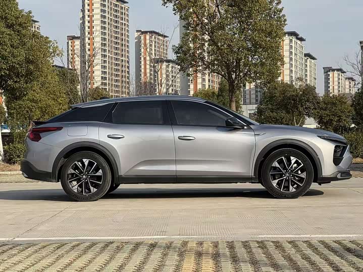 Фото 3 - Citroen C5 X