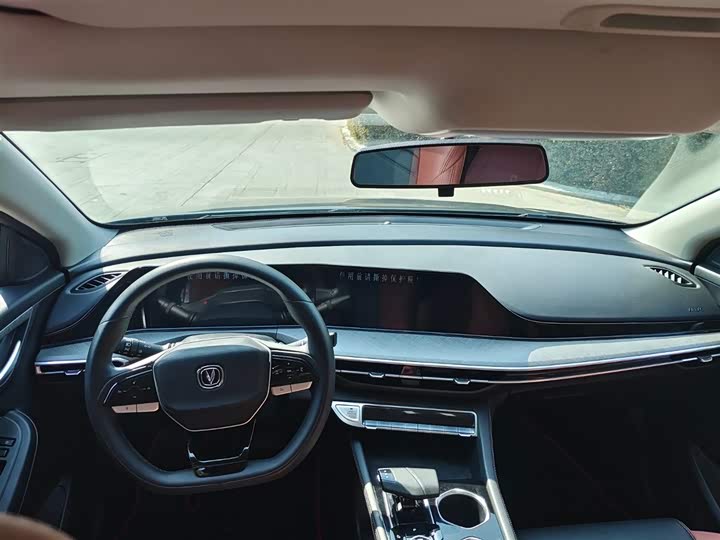 Фото 8 - Changan Eado Plus