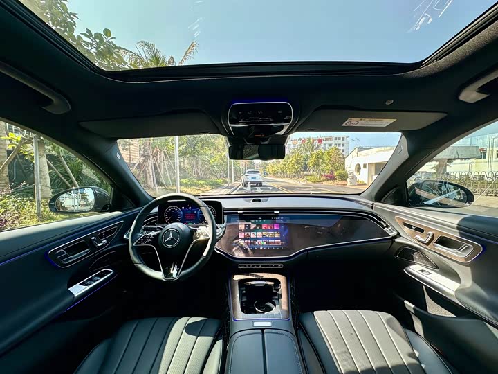 Фото 5 - Mercedes-Benz E-Class Hybrid