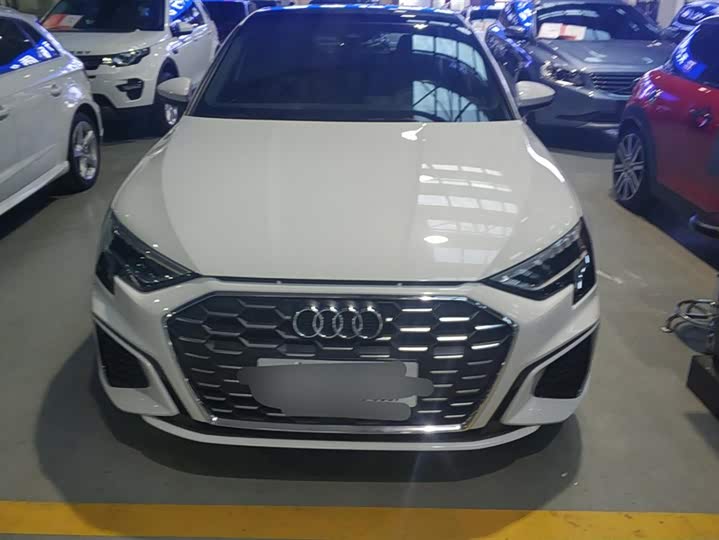 Фото 2 - Audi A3