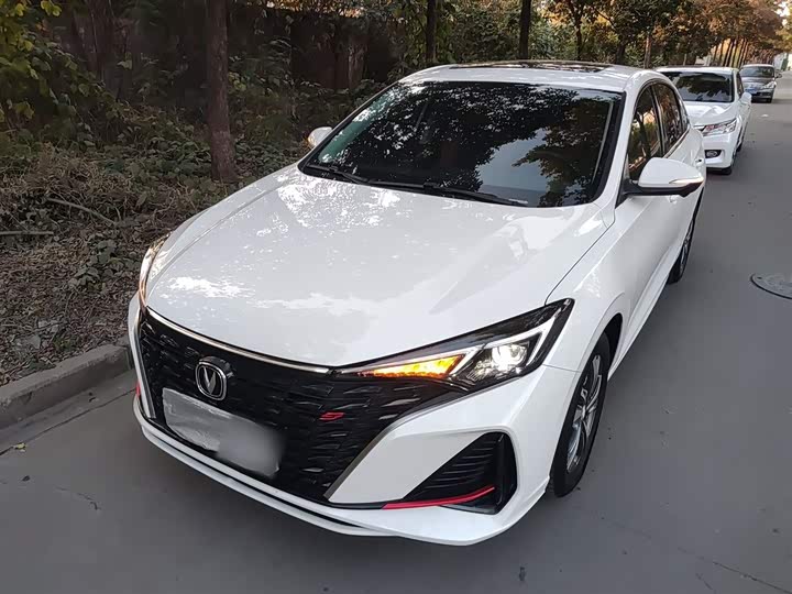 Фото 2 - Changan Eado Plus