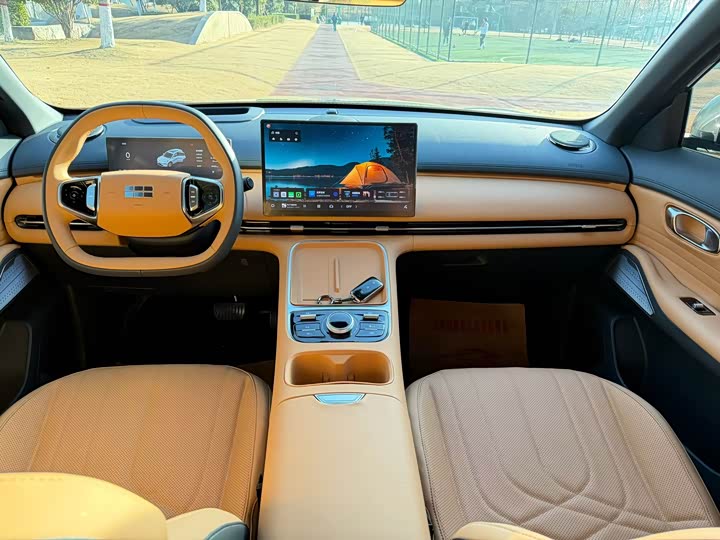 Фото 6 - Geely Galaxy Starship 7