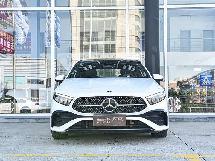 Фото 8 - Mercedes-Benz A-Class