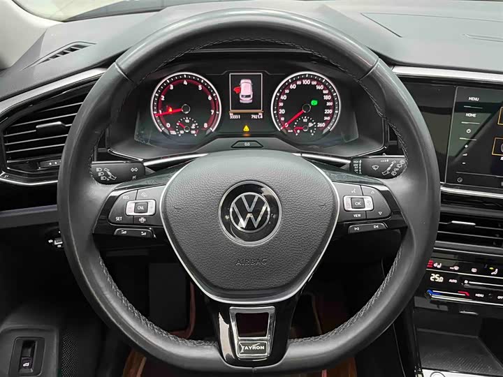 Фото 3 - Volkswagen Tayron