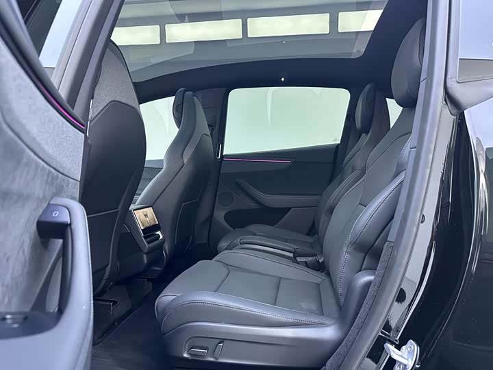 Фото 5 - Tesla Model Y