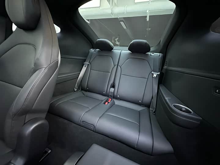 Фото 6 - Tesla Model Y