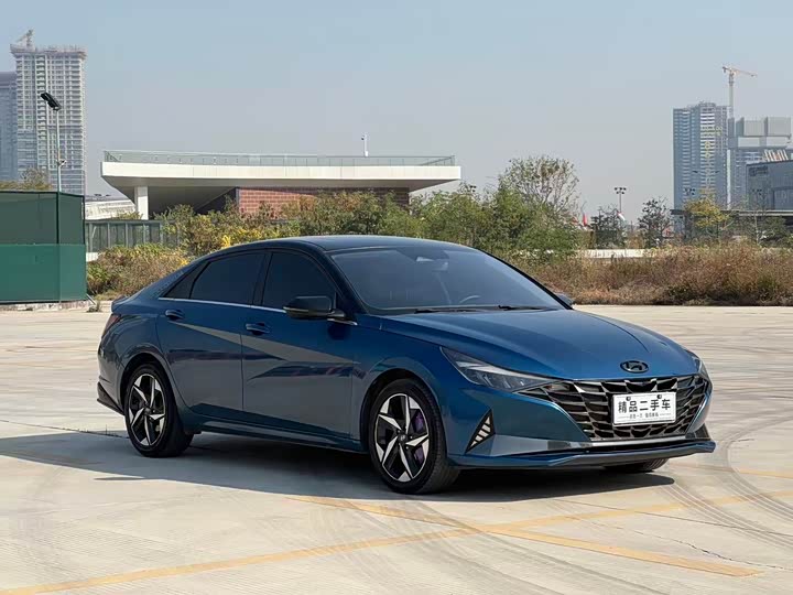 Фото 3 - Hyundai Elantra N line