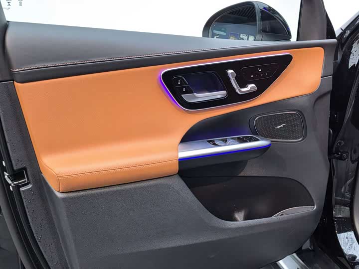 Фото 9 - Mercedes-Benz GLC-Class Hybrid