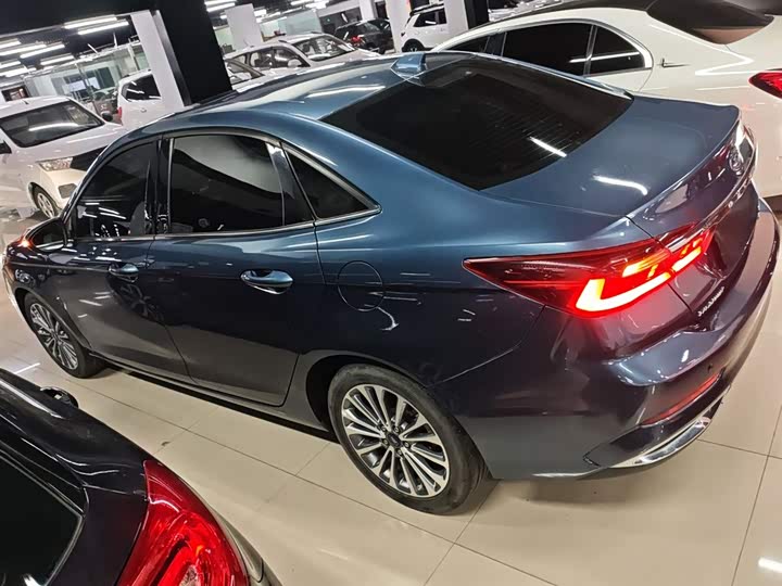 Фото 5 - Ford Escort