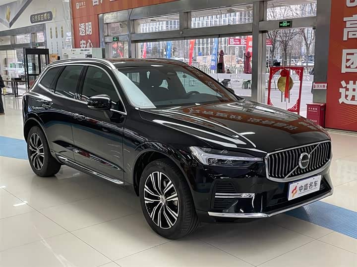 Фото 3 - Volvo XC60