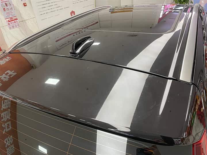 Фото 9 - Volvo XC60