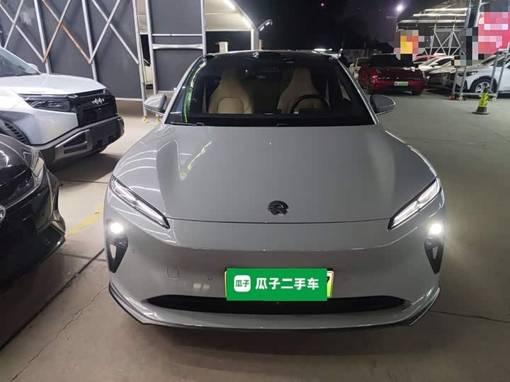 Фото 3 - Nio ET5T