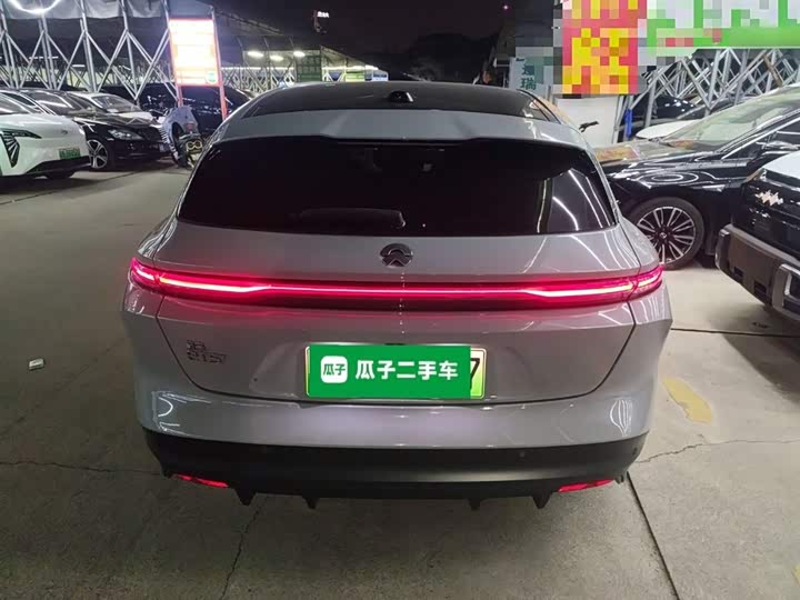 Фото 6 - Nio ET5T