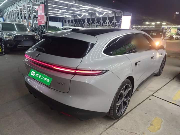 Фото 7 - Nio ET5T