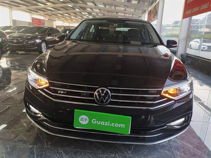 Фото 3 - Volkswagen Magotan