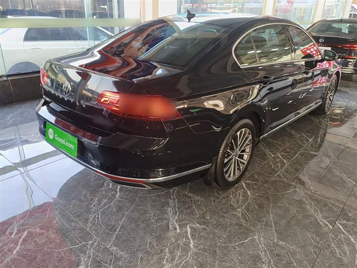 Фото 7 - Volkswagen Magotan