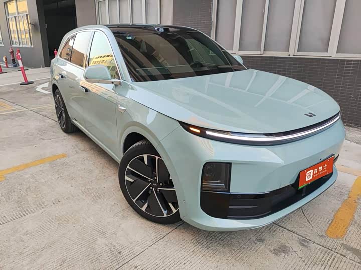 Фото 2 - LiXiang L6