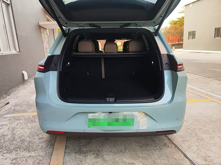 Фото 6 - LiXiang L6