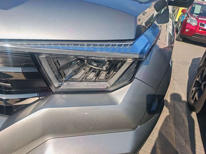 Фото 6 - Tank 400 Hybrid